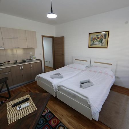 Apartments Una Охрид Экстерьер фото